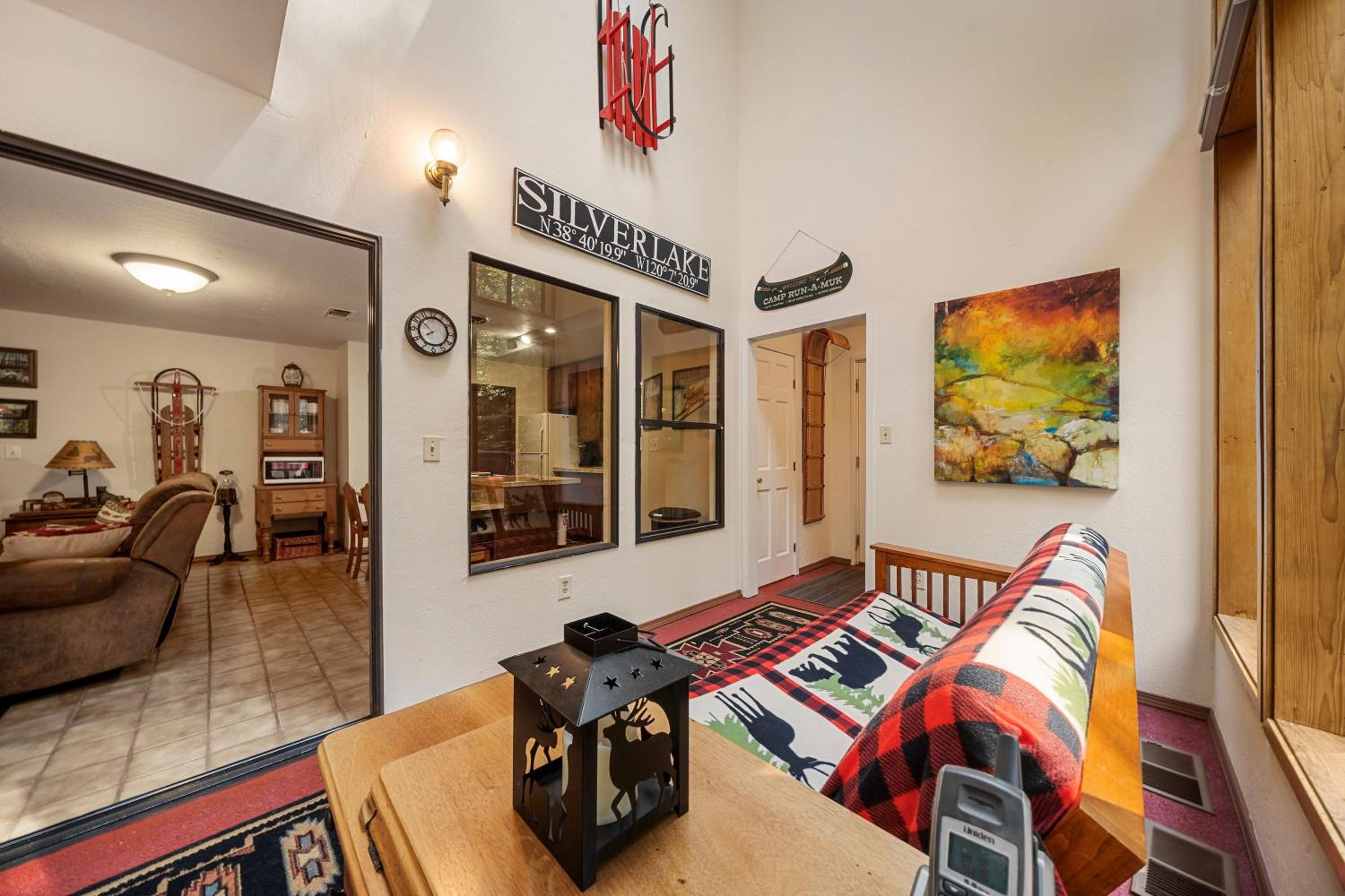Relaxing 2BD Cabin in the Sierra view 4