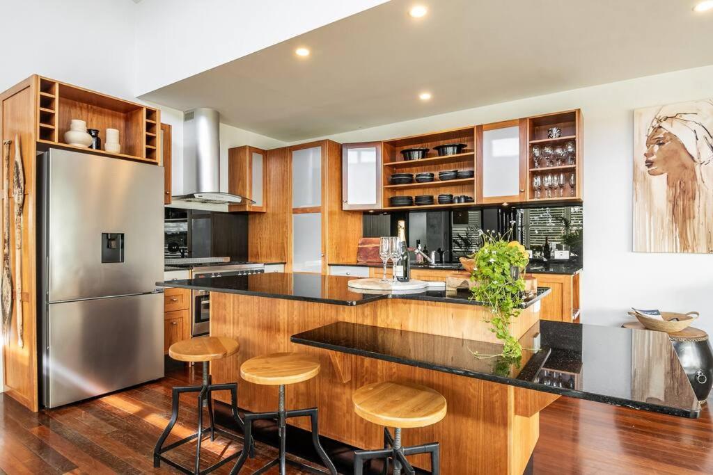 Sophie's Place ReLaunch - Luxury Penthouse