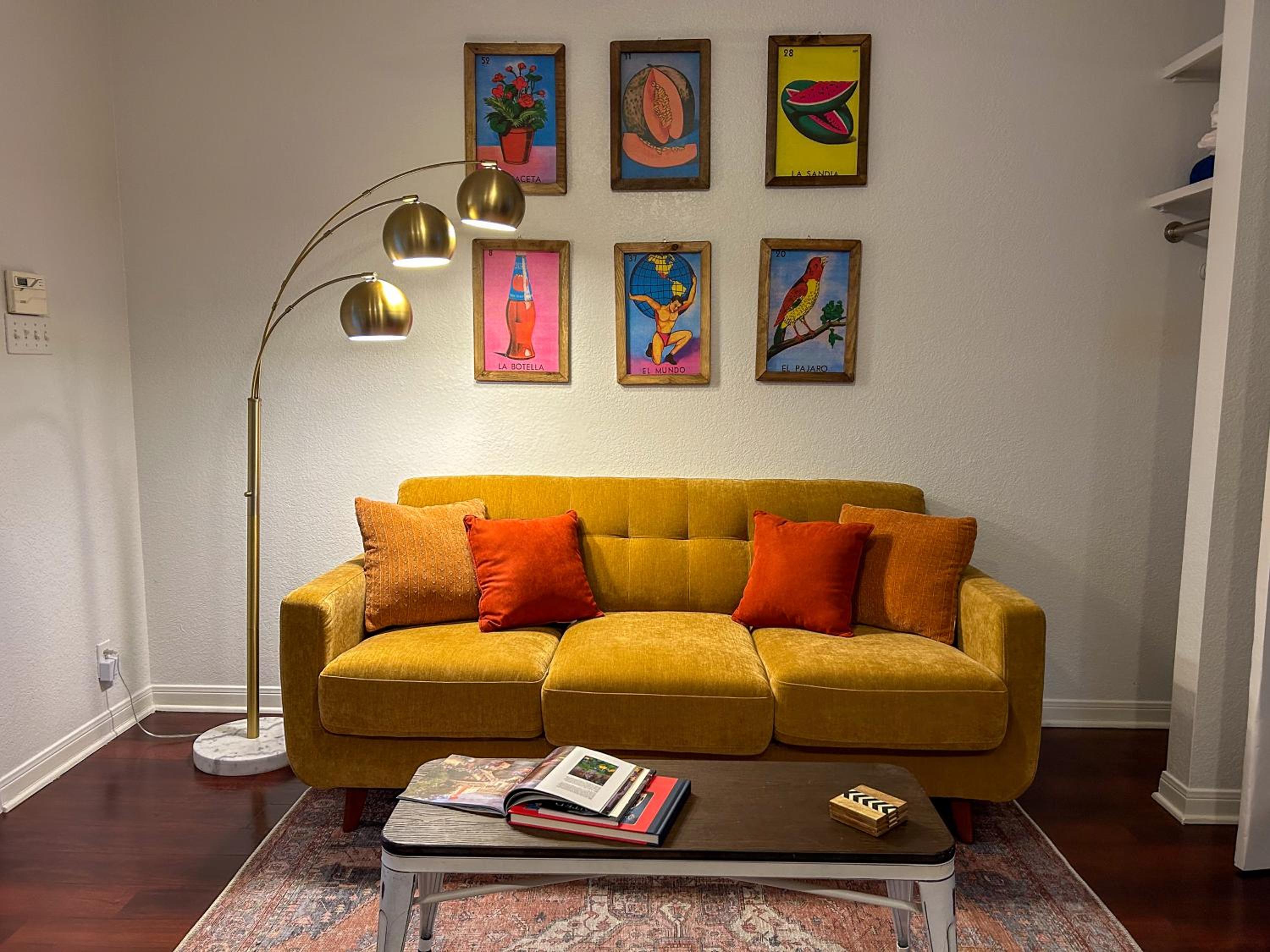 lounge