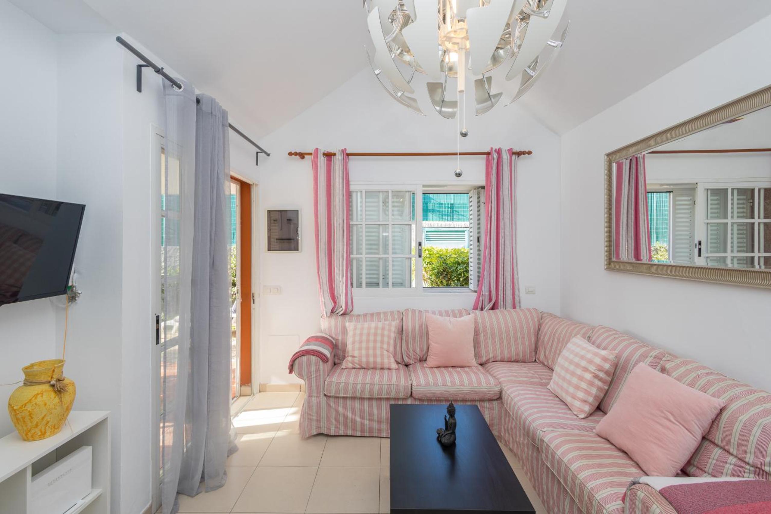Los Melocotones Maspalomas bungalow privado Lightbooking
