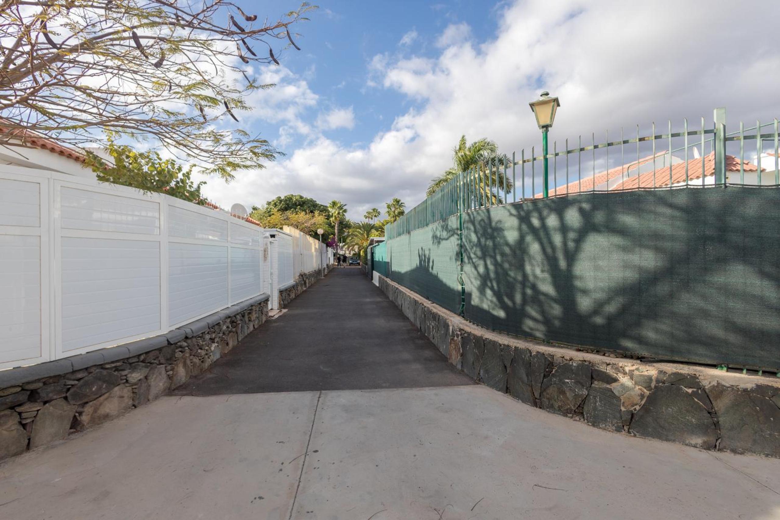 Los Melocotones Maspalomas bungalow privado Lightbooking