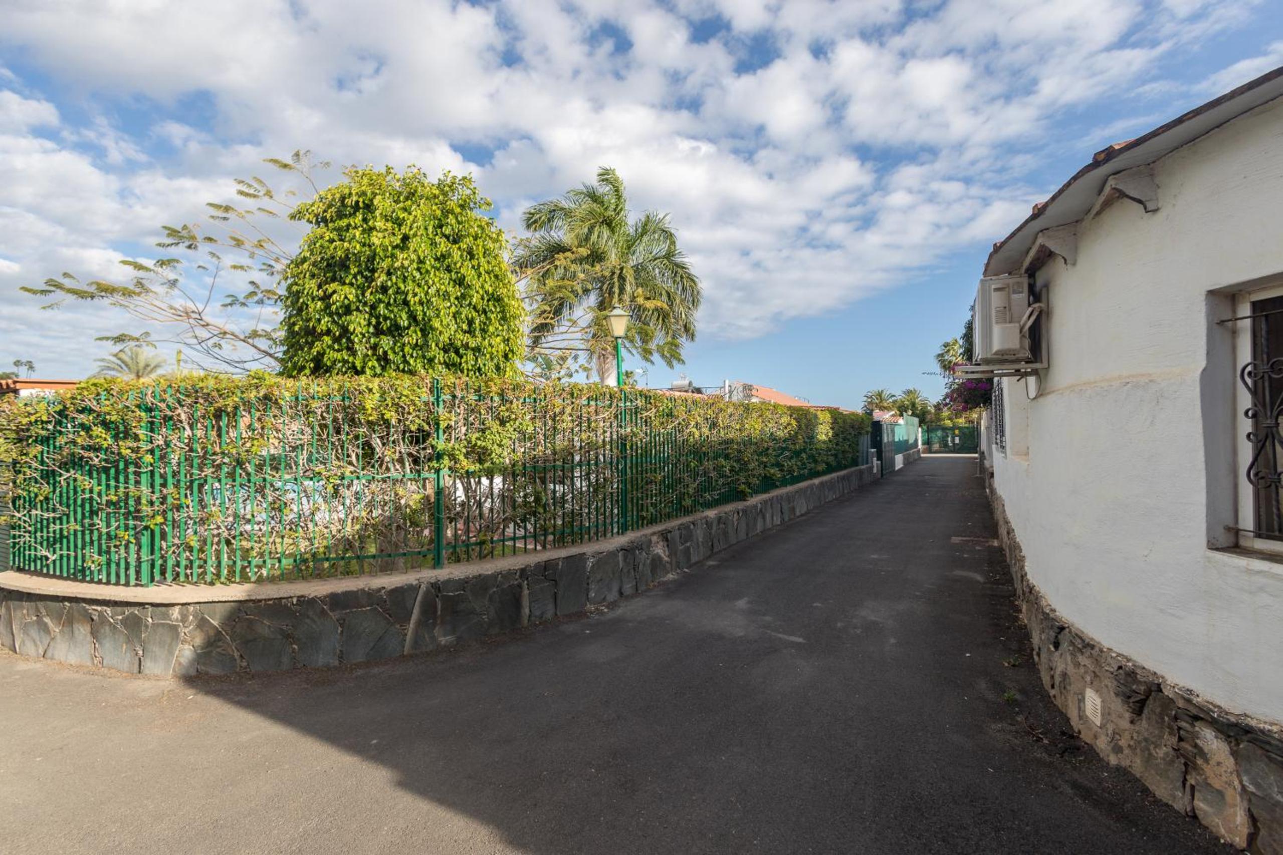 Los Melocotones Maspalomas bungalow privado Lightbooking