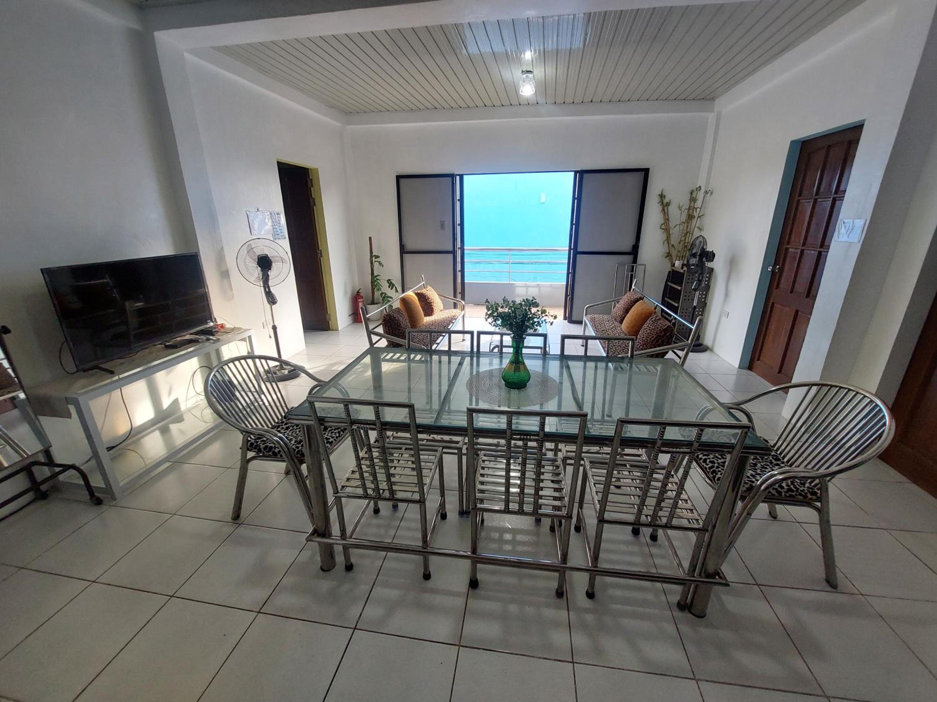 Lucky one transient ( 1 family room)