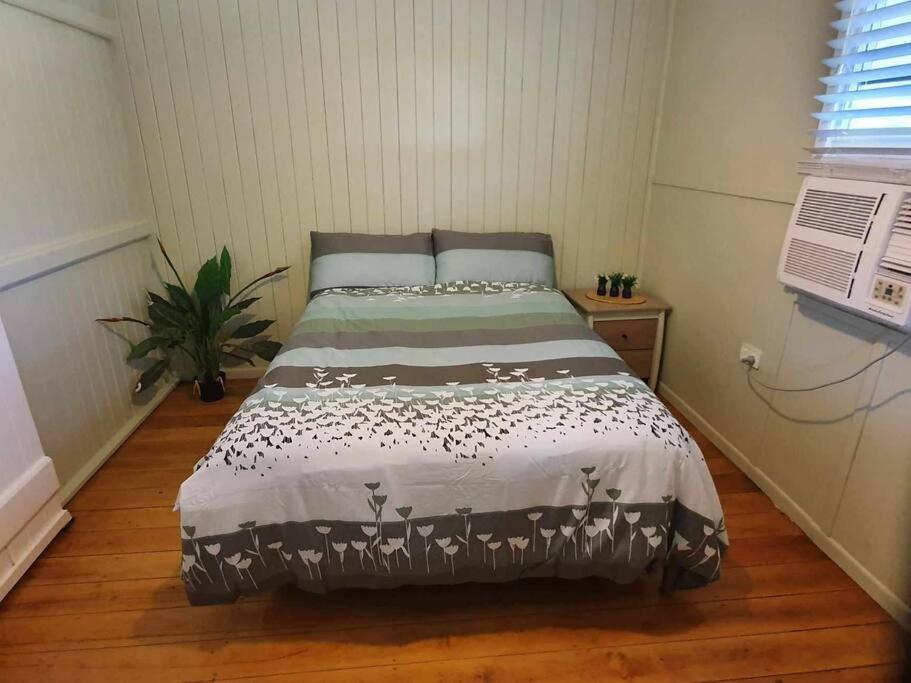 Cute Cottage