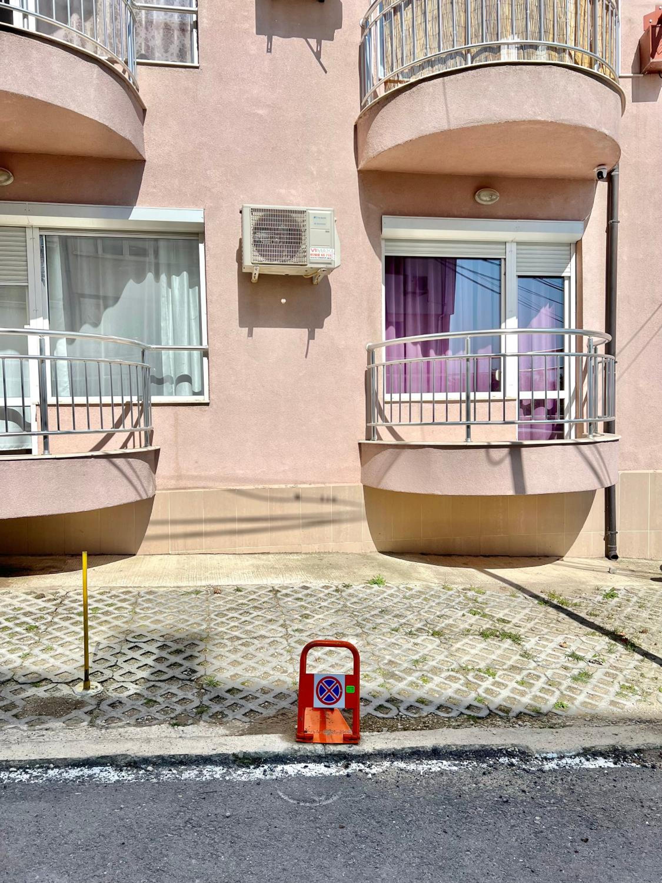 ID Apartment