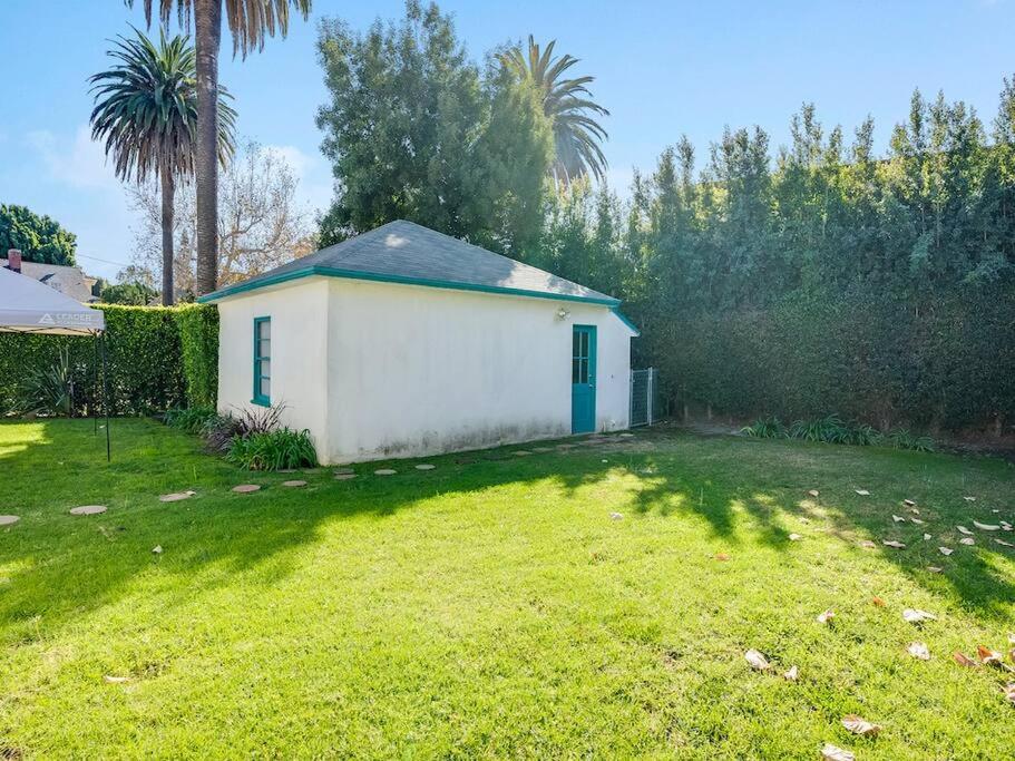Central LA near Beverly Hills