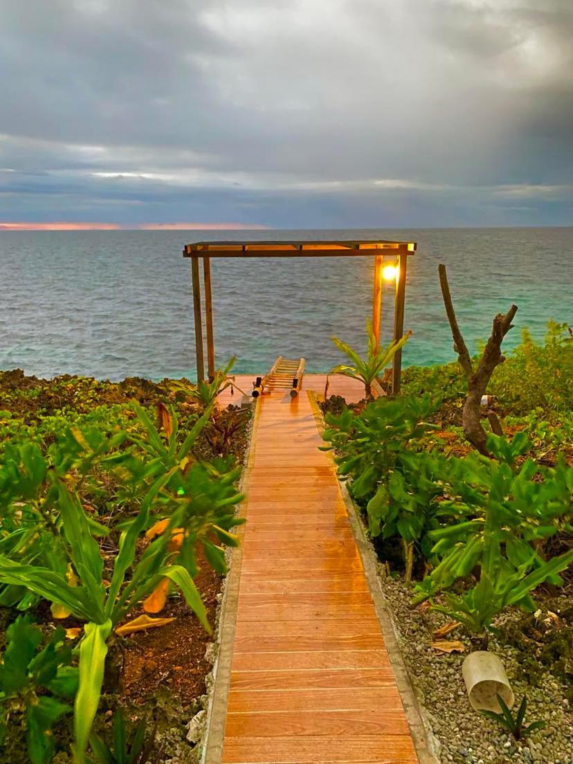 Tiny Beach House in Camotes Island-Seafront Room view 5