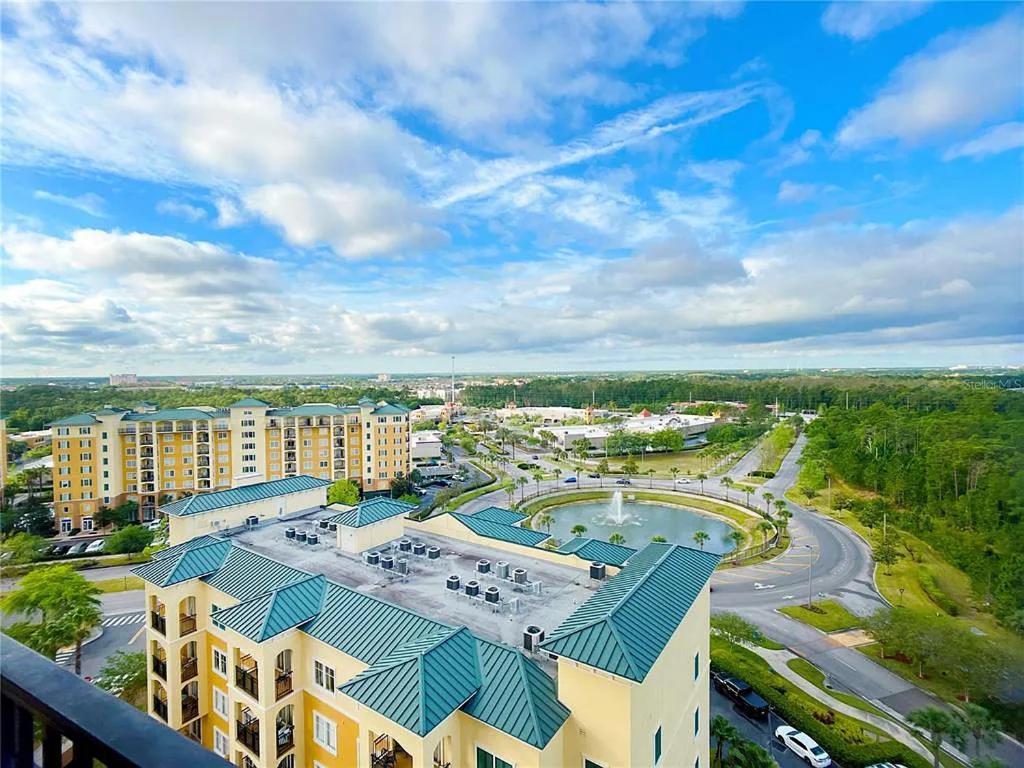 Spider-Man-themed condo near Disney, Sea World, Universal and OCCC with pool, spa, restaurants, shuttle, private balcony, and view of fireworks shows