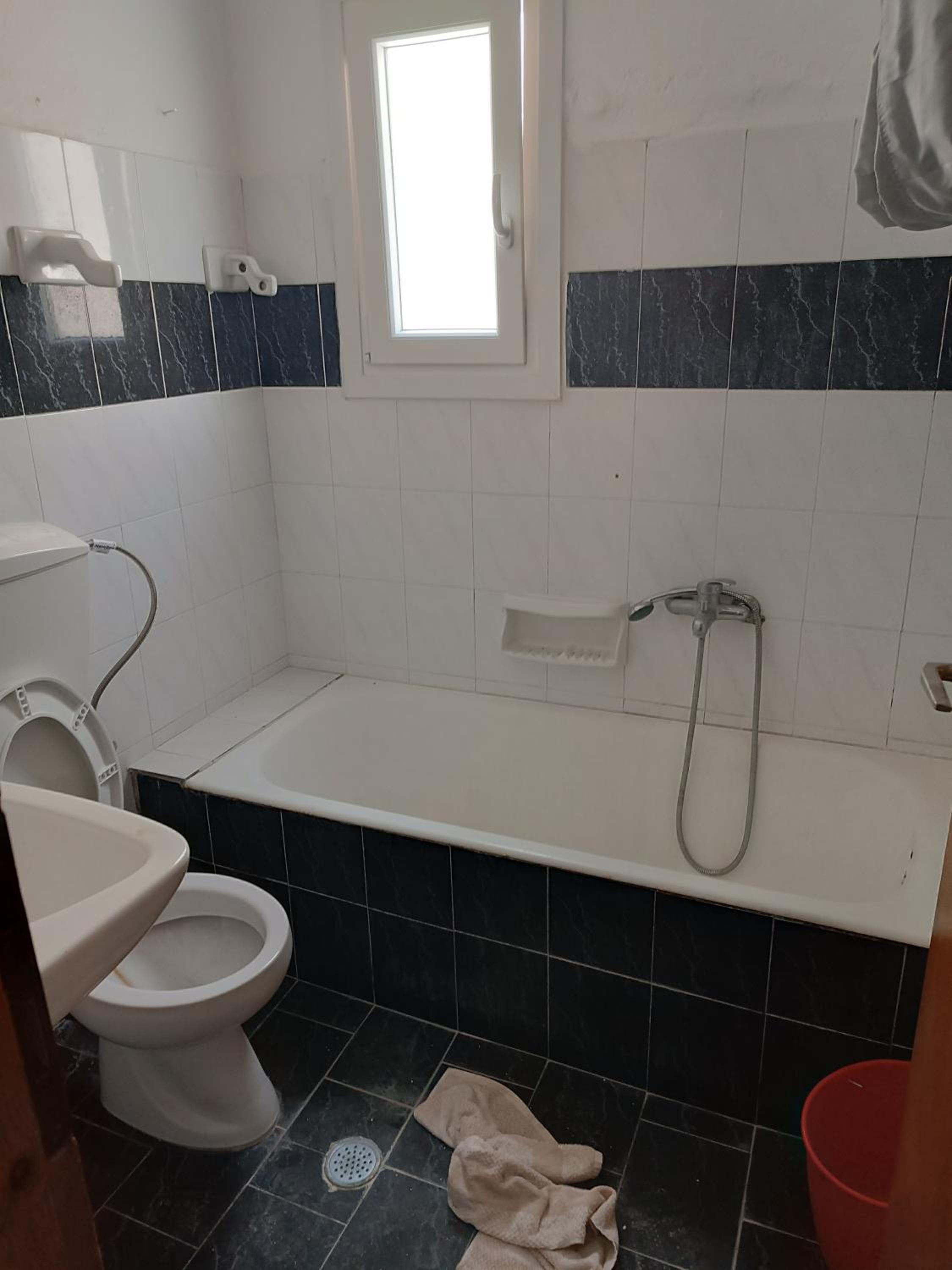 Livadia Beach Hostel