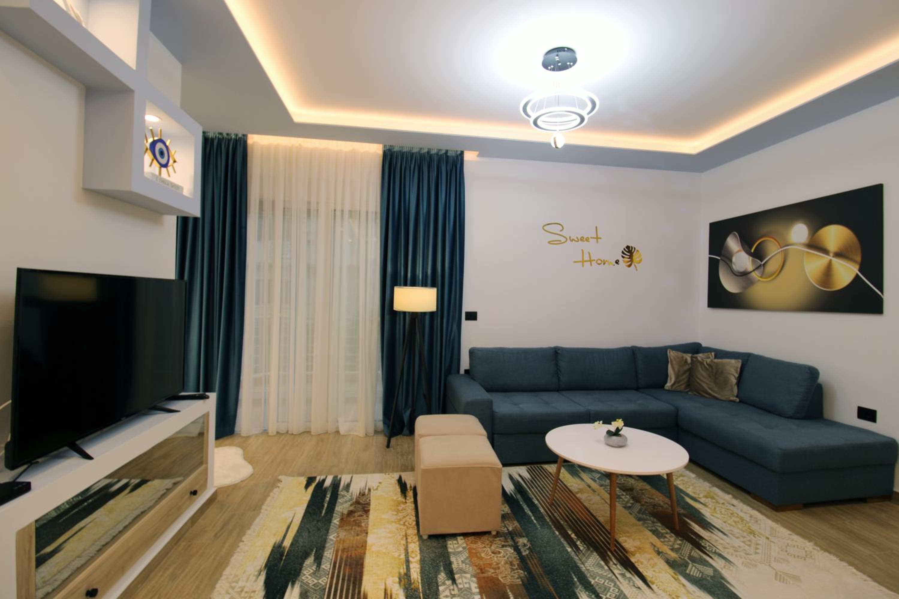 Sarande Luxury Central apartment Reni Risi