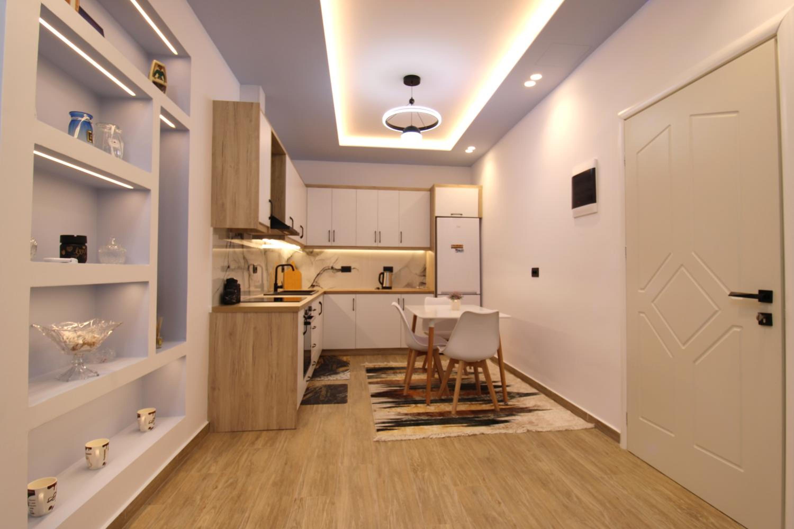 Sarande Luxury Central apartment Reni Risi