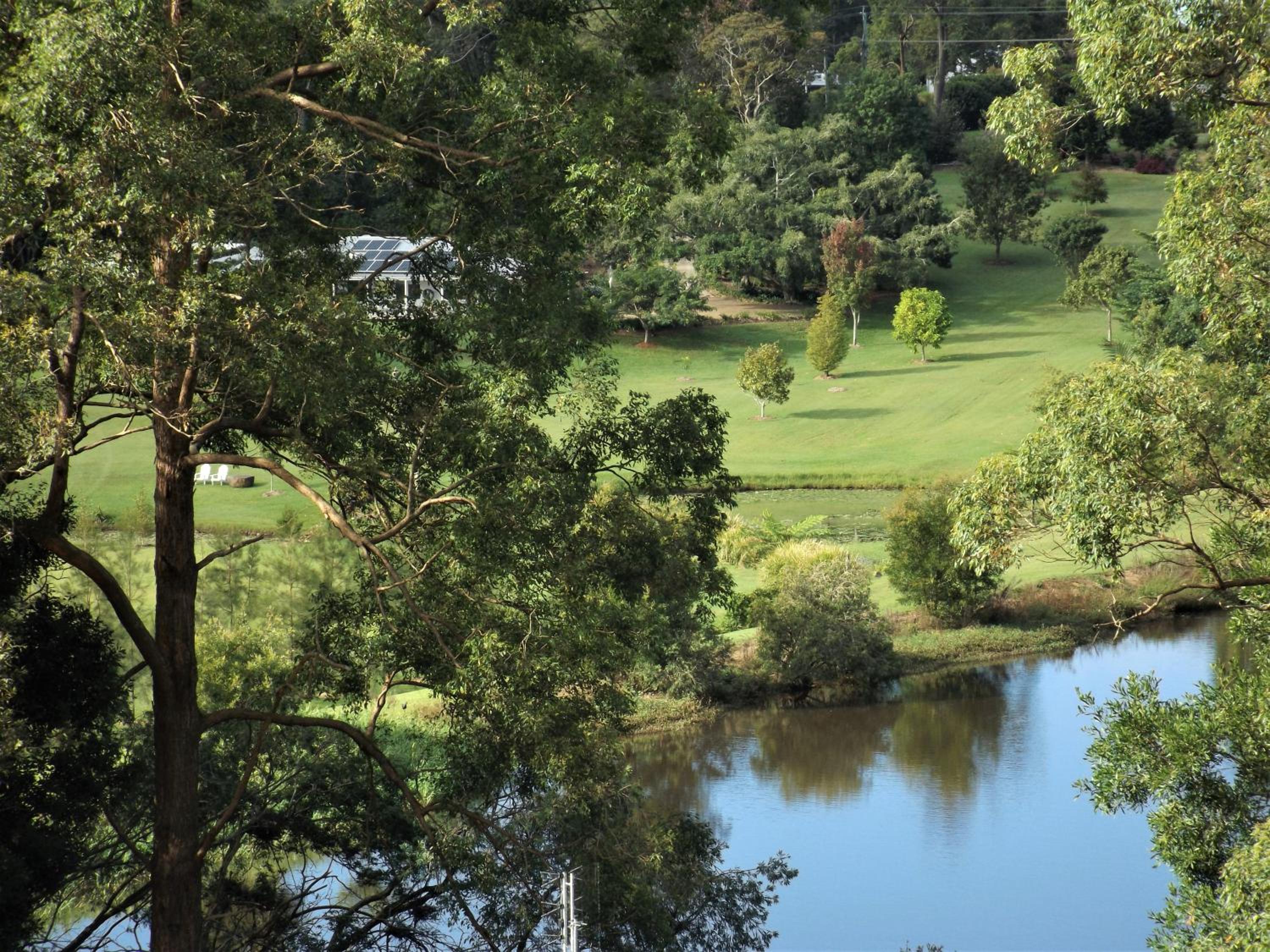 Kookaburra Cottage at On Burgum Pond