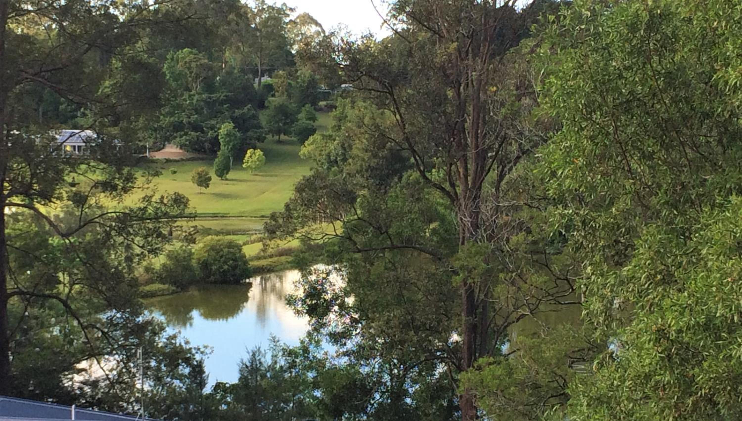 Kookaburra Cottage at On Burgum Pond