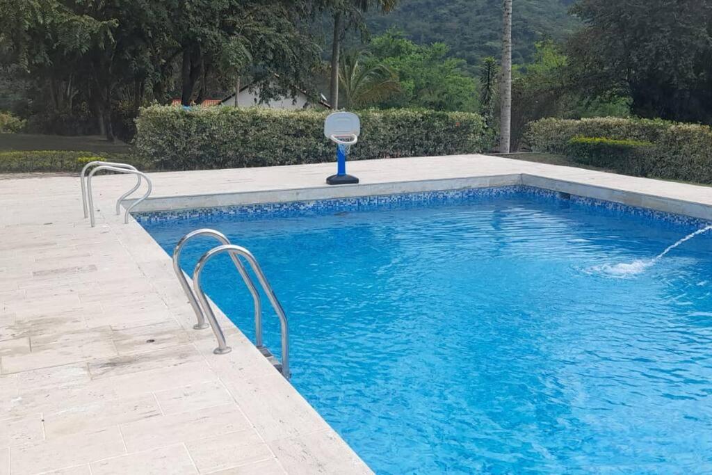 Casa en Condominio vía Villeta