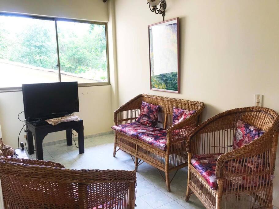 Casa en Condominio vía Villeta