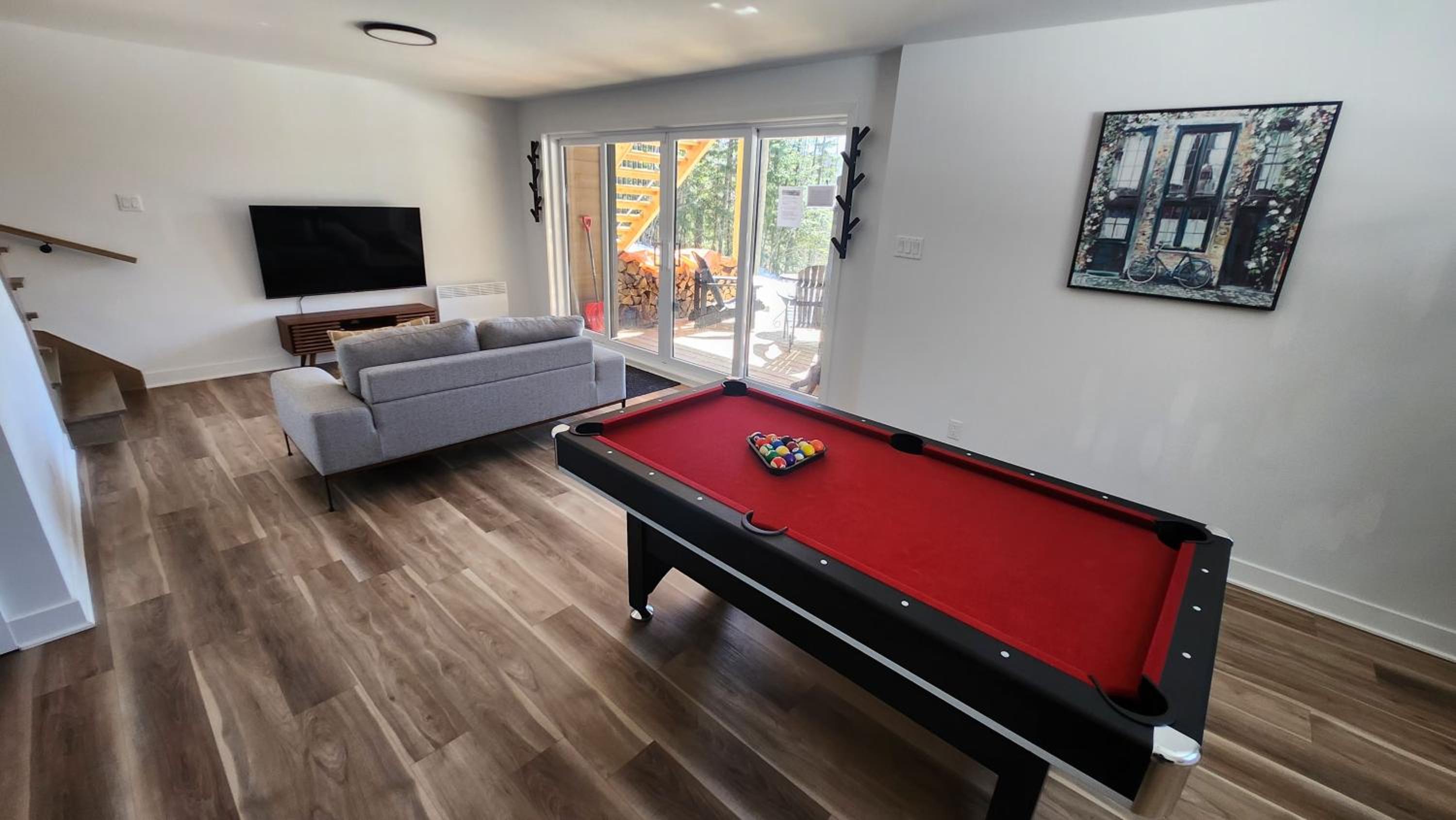 Delarose Cottage, Ski, Spa, pool table & starry night
