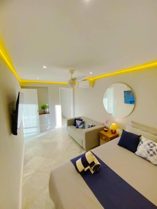Exclusive Beachfront Penthouse: Private Pool, Amazing View
