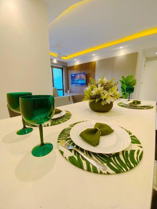 Exclusive Beachfront Penthouse: Private Pool, Amazing View