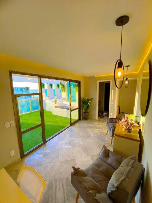 Exclusive Beachfront Penthouse: Private Pool, Amazing View