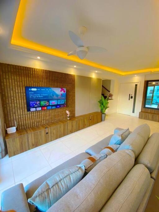 Exclusive Beachfront Penthouse: Private Pool, Amazing View