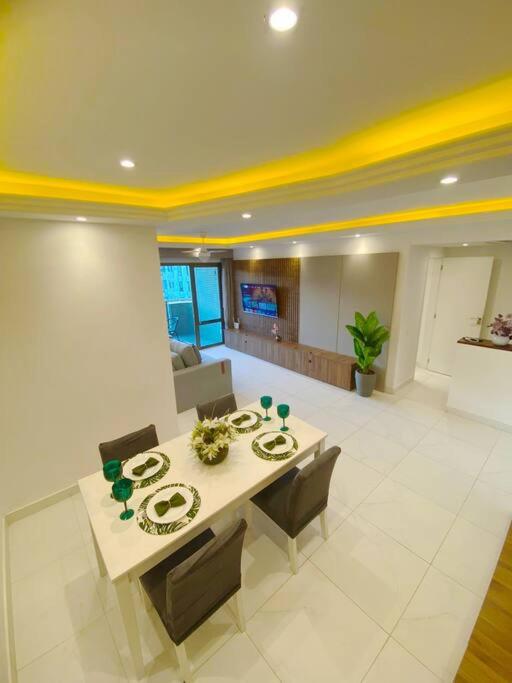 Exclusive Beachfront Penthouse: Private Pool, Amazing View
