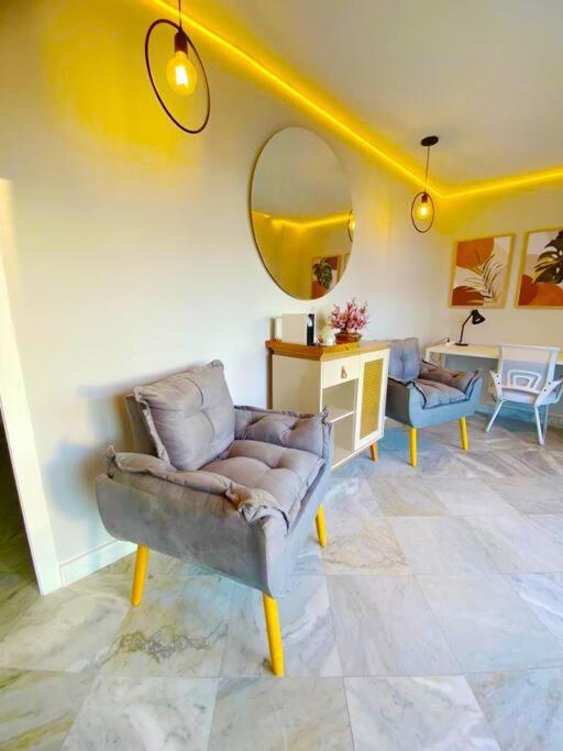Exclusive Beachfront Penthouse: Private Pool, Amazing View