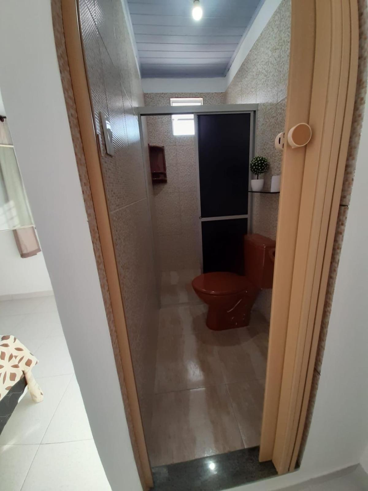 Apt com ótima localização, com Wi-fi, próximo do Shopping e Aeroporto view 3