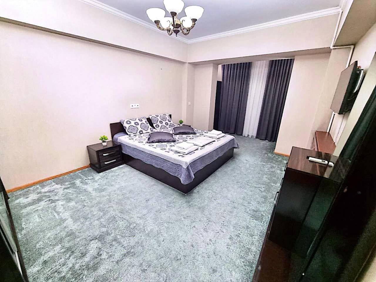 Center of Tashkent near "Cosmonauts" metro station, TSUM is an Elite and Premium location view 2