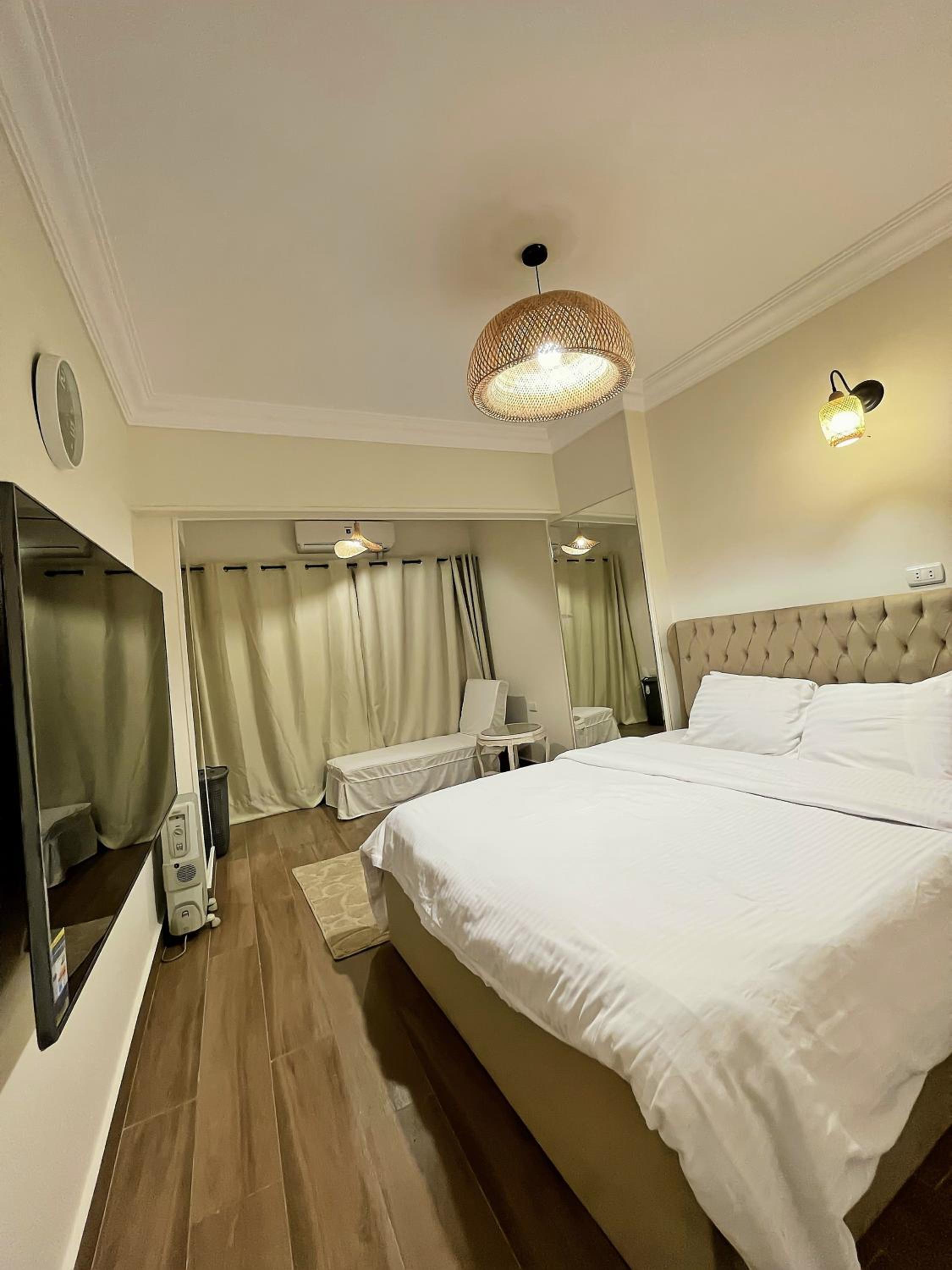 3BR Nile View Zamalek island Abu El Feda Luxury