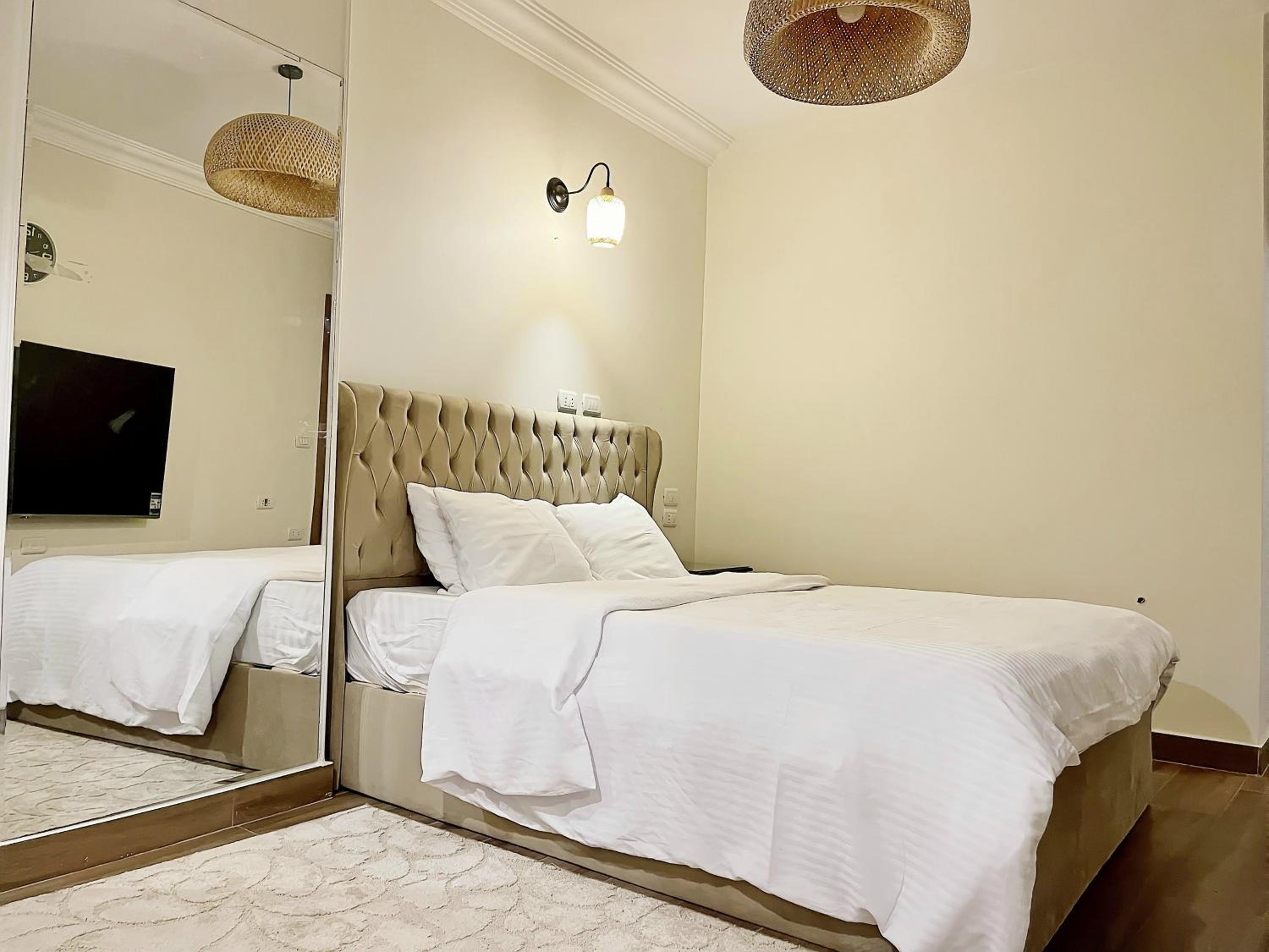 3BR Nile View Zamalek island Abu El Feda Luxury