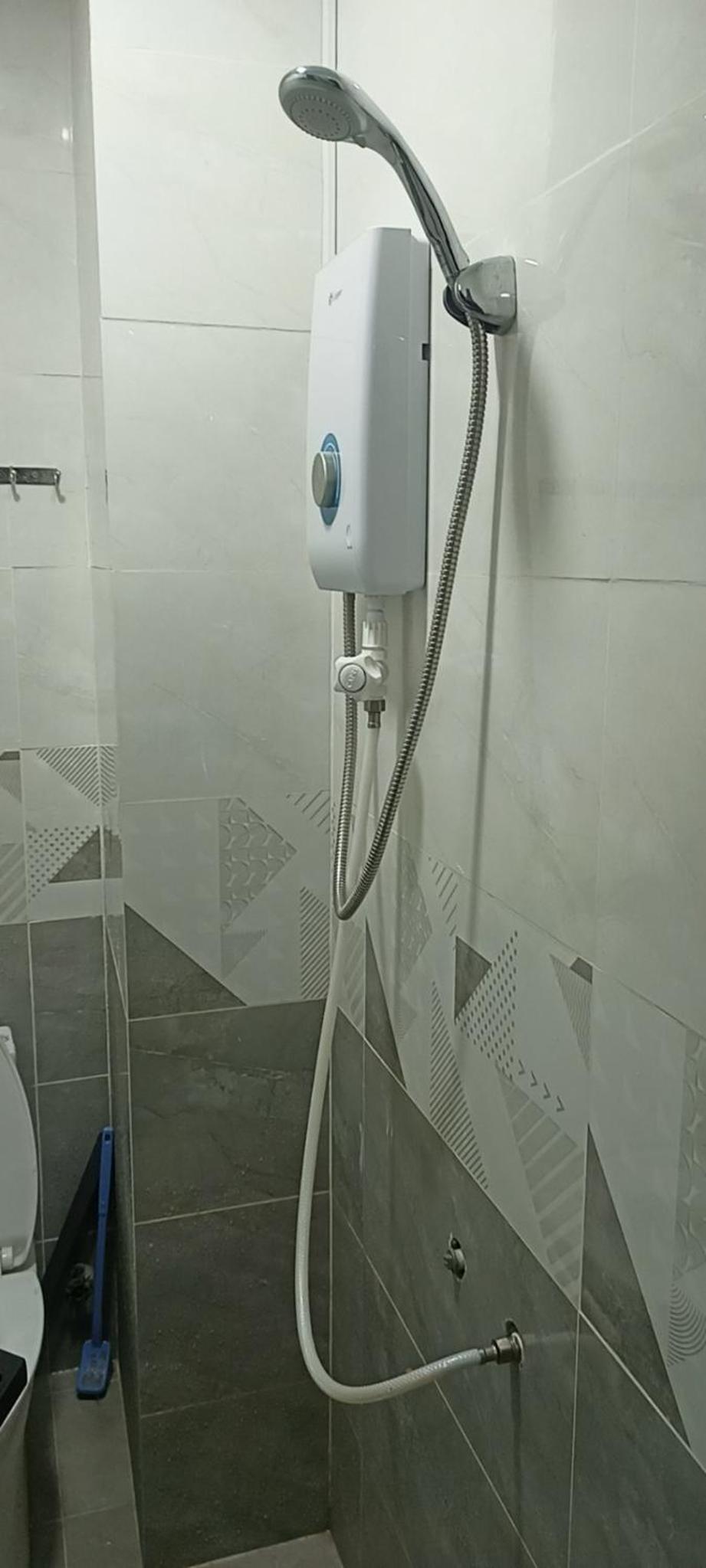 Nice Home D1 - Private Bathroom