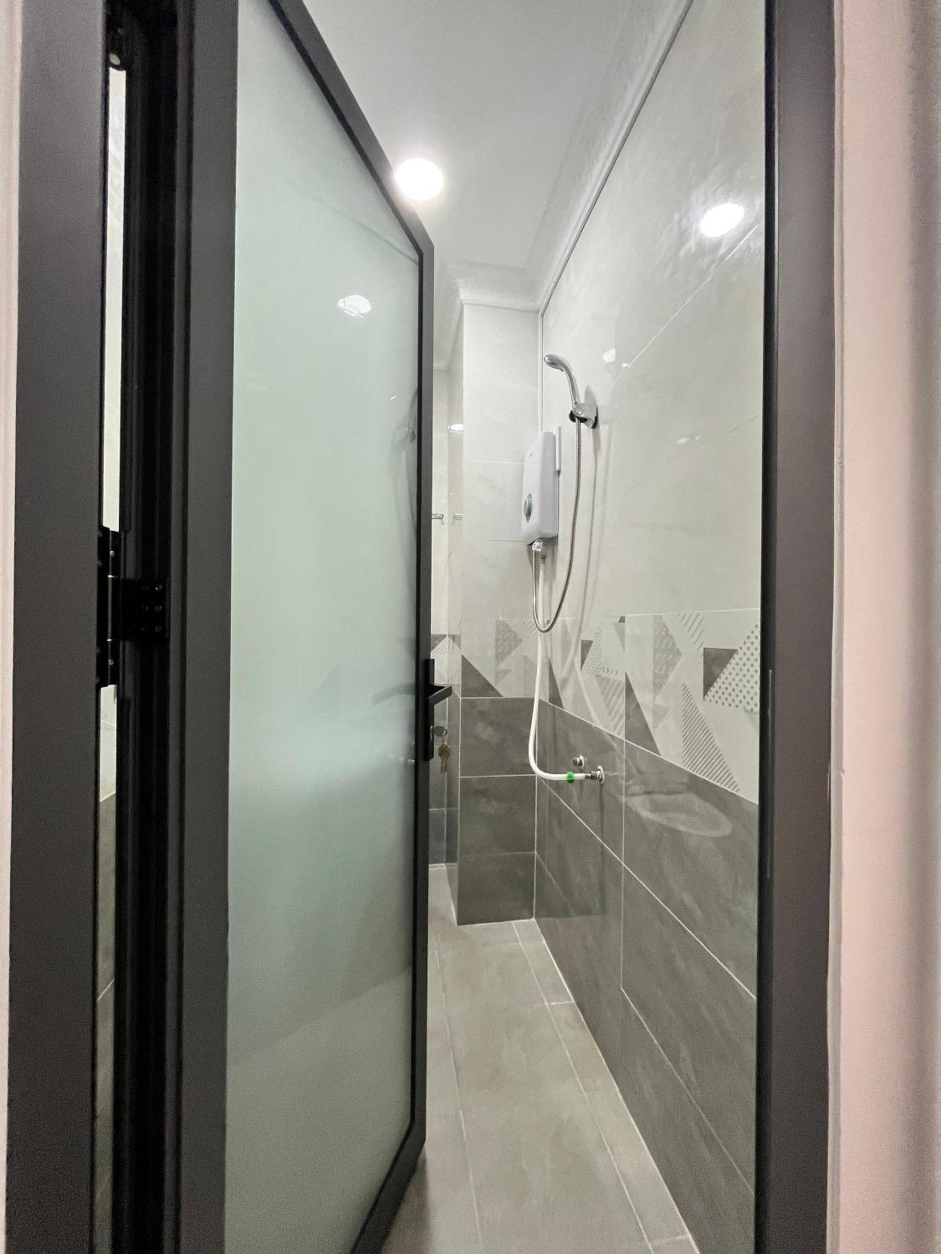 Nice Home D1 - Private Bathroom