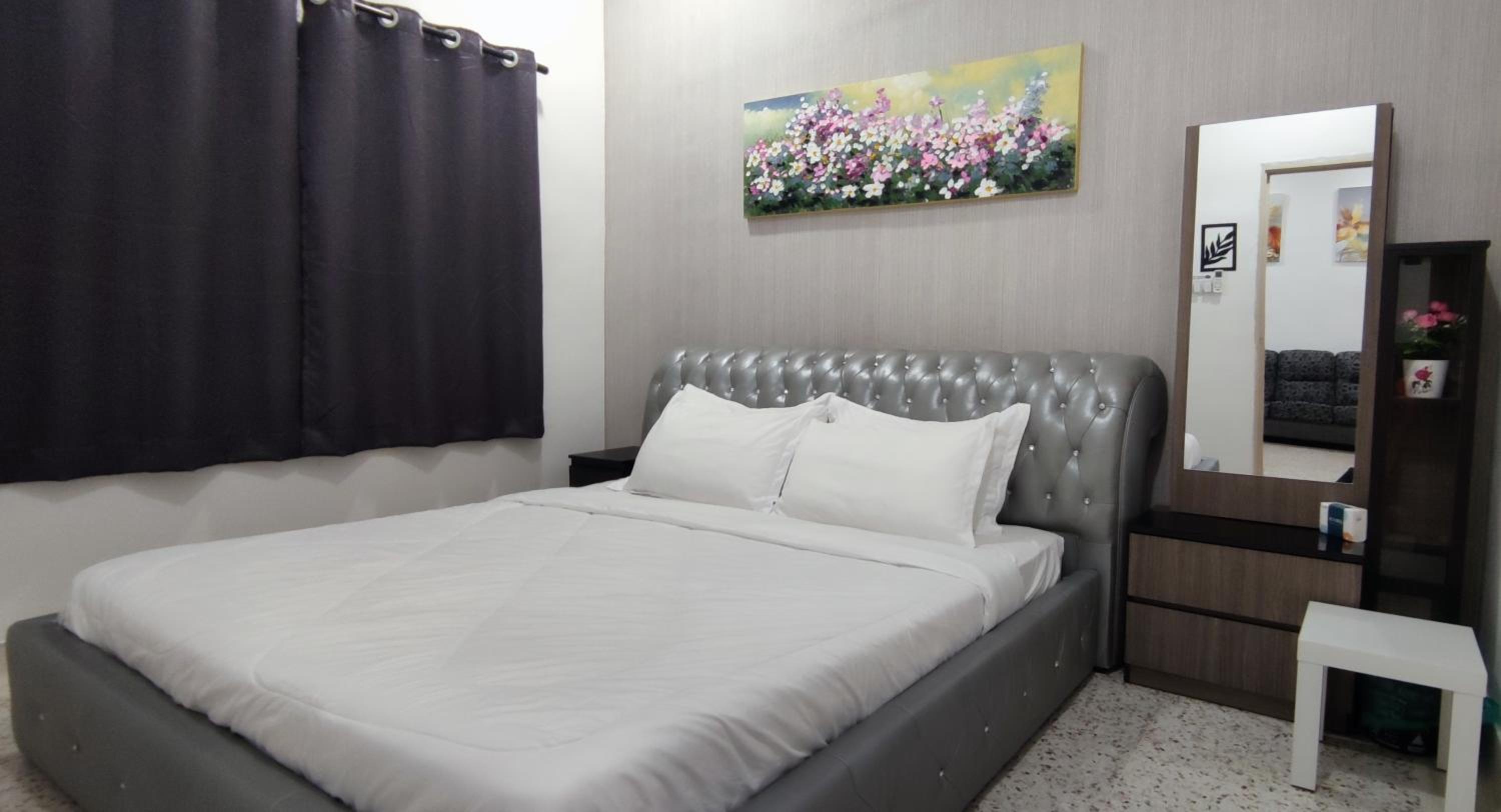 LittleBee Homestay KT