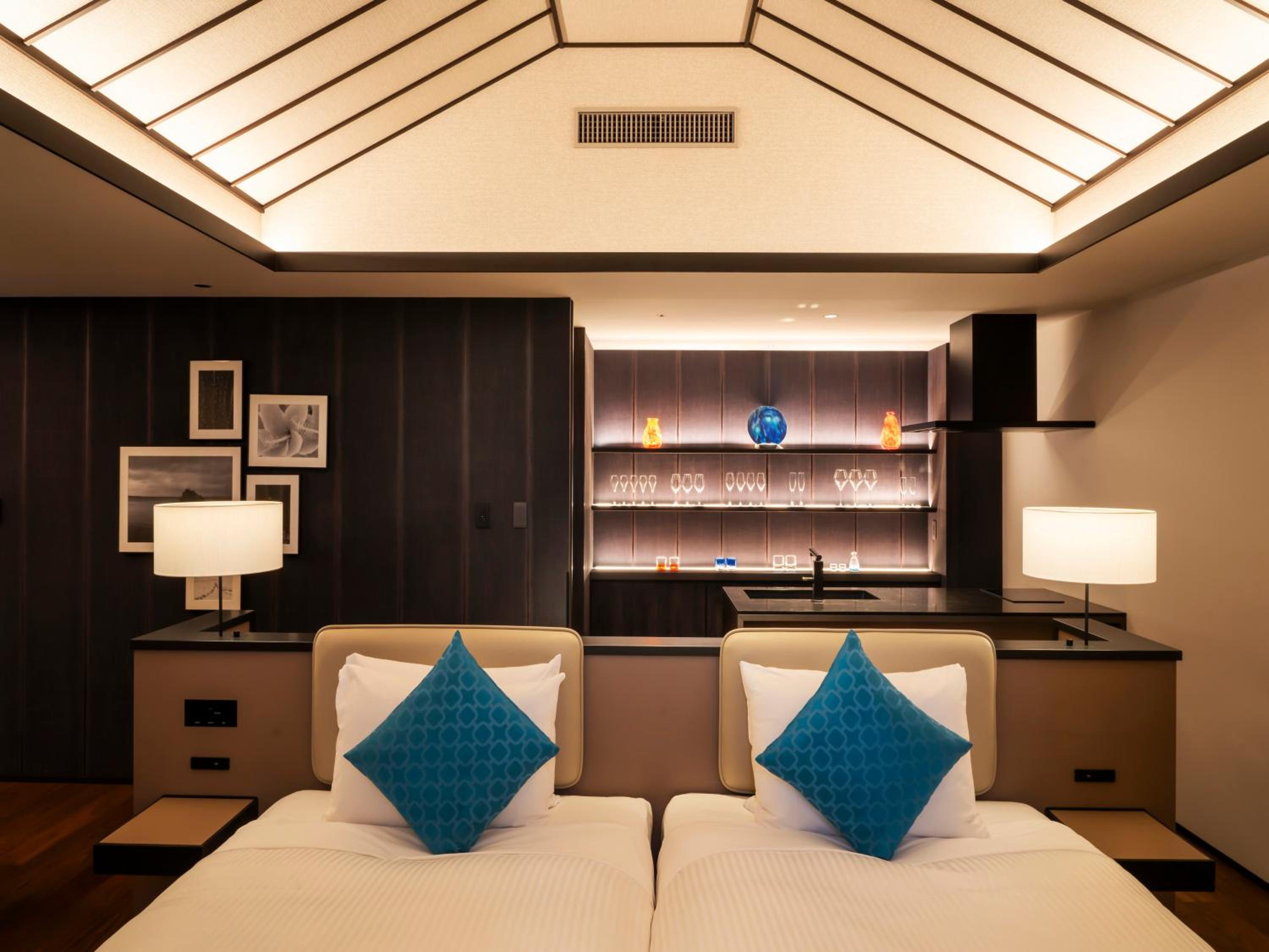 FUSAKI BEACH RESORT HOTEL & VILLAS