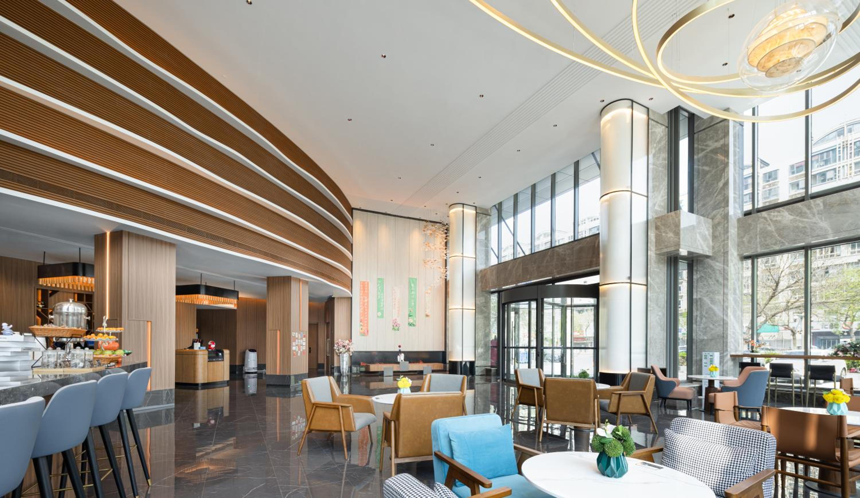 UrCove by Hyatt Tianjin West Railway STN