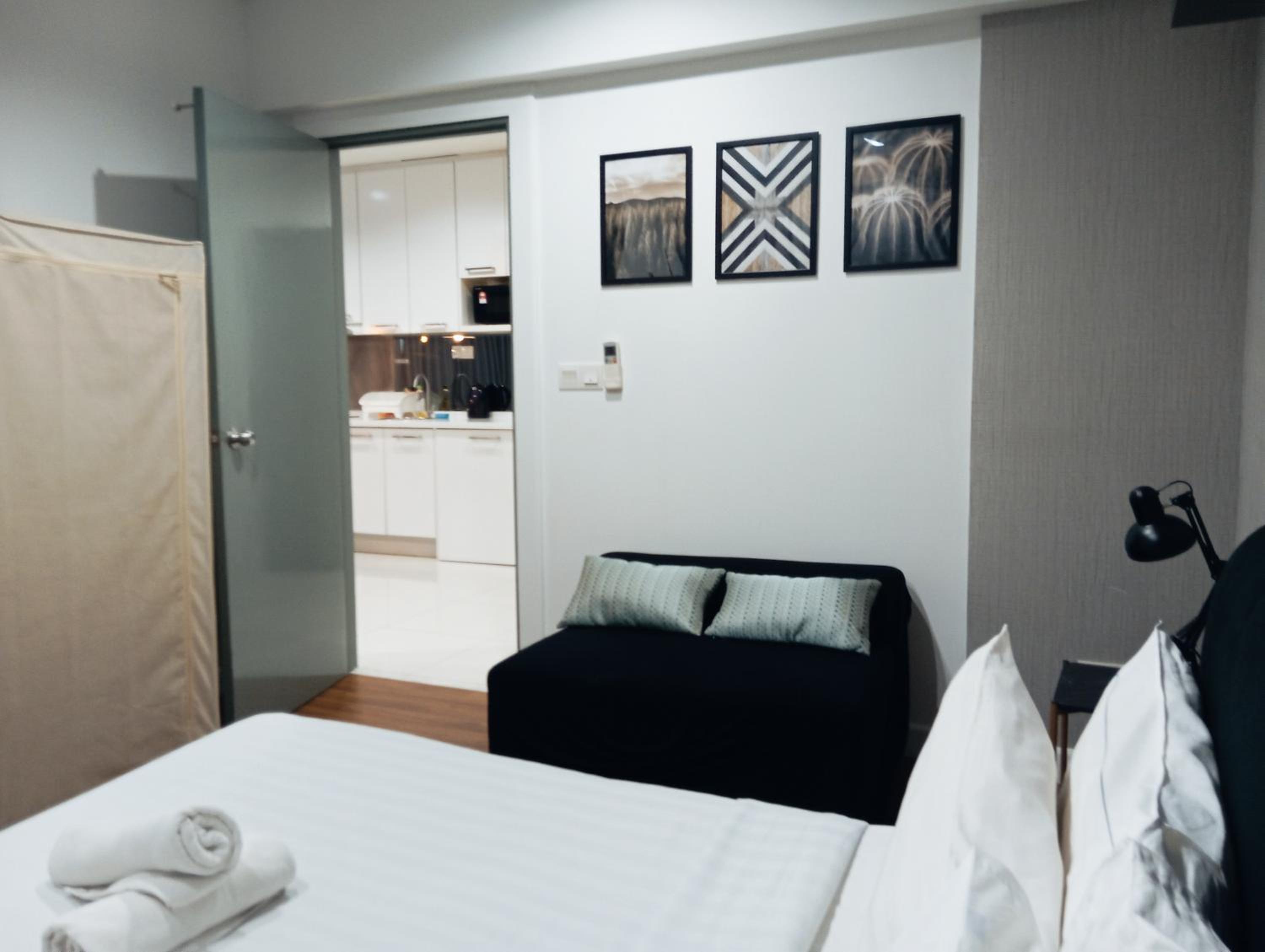 Summer Suites by Moon Orchid
