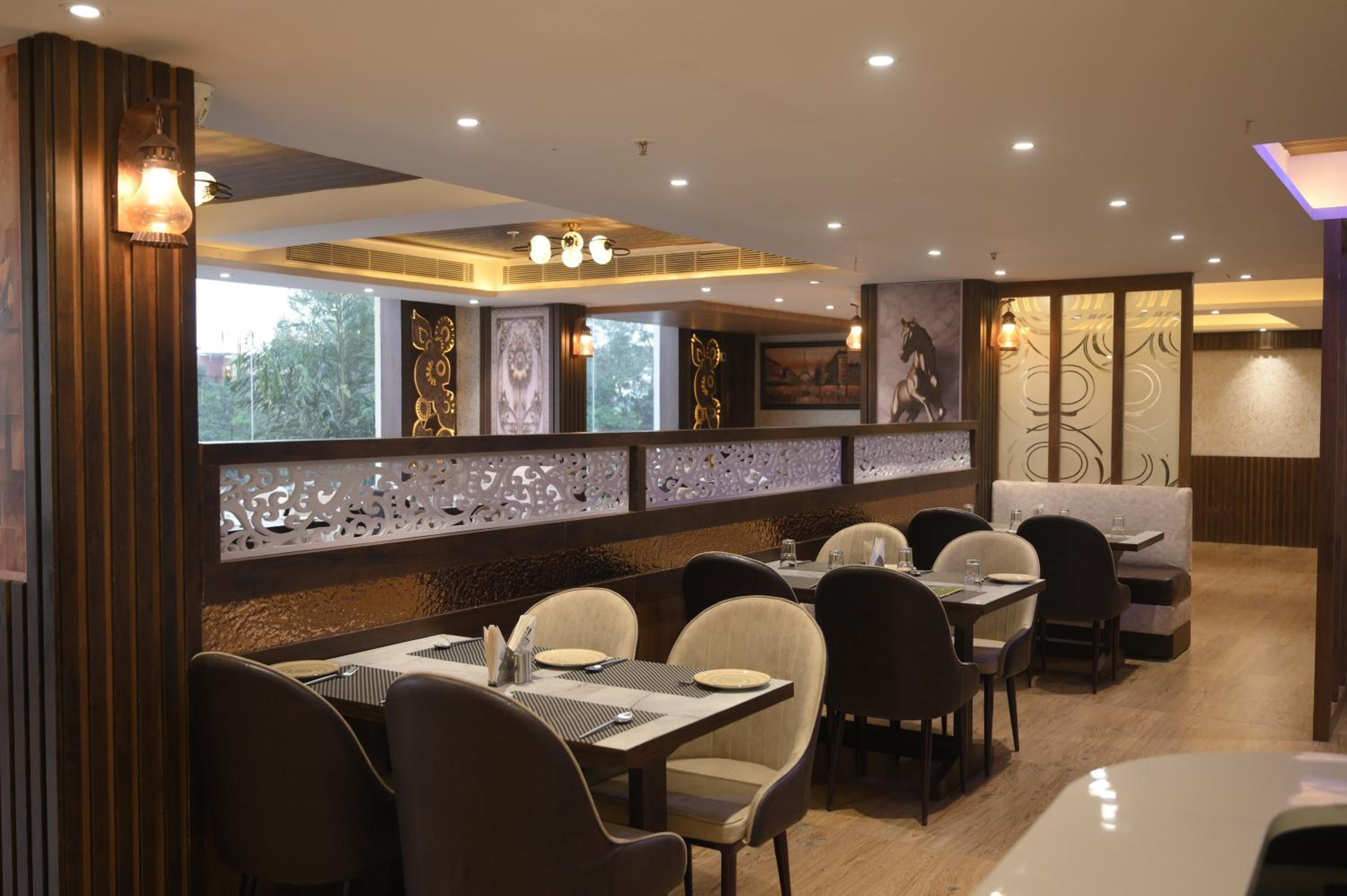 Food & Beverage