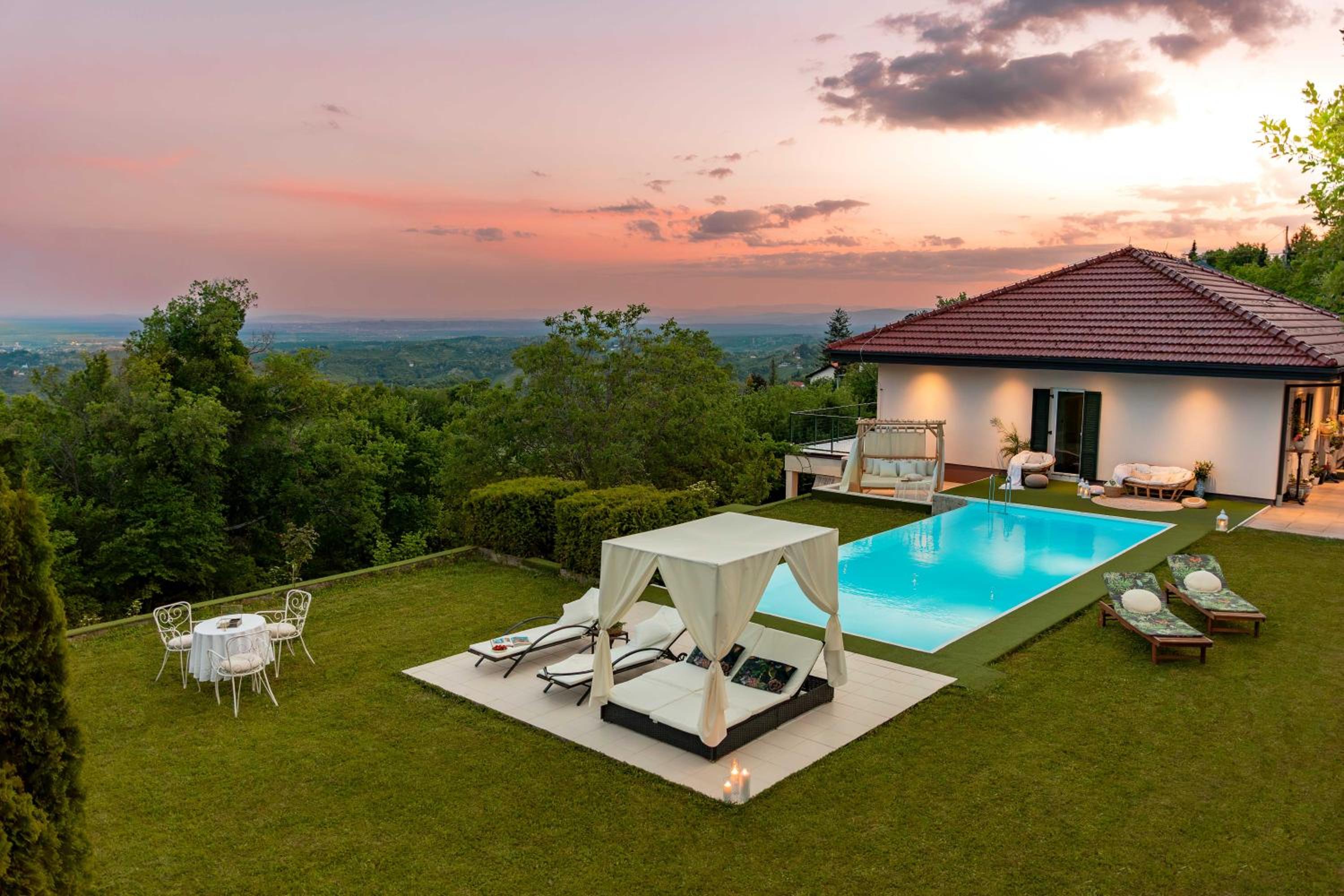 Villa Plešivica view - Infinity Pool & Private Spa photo 5