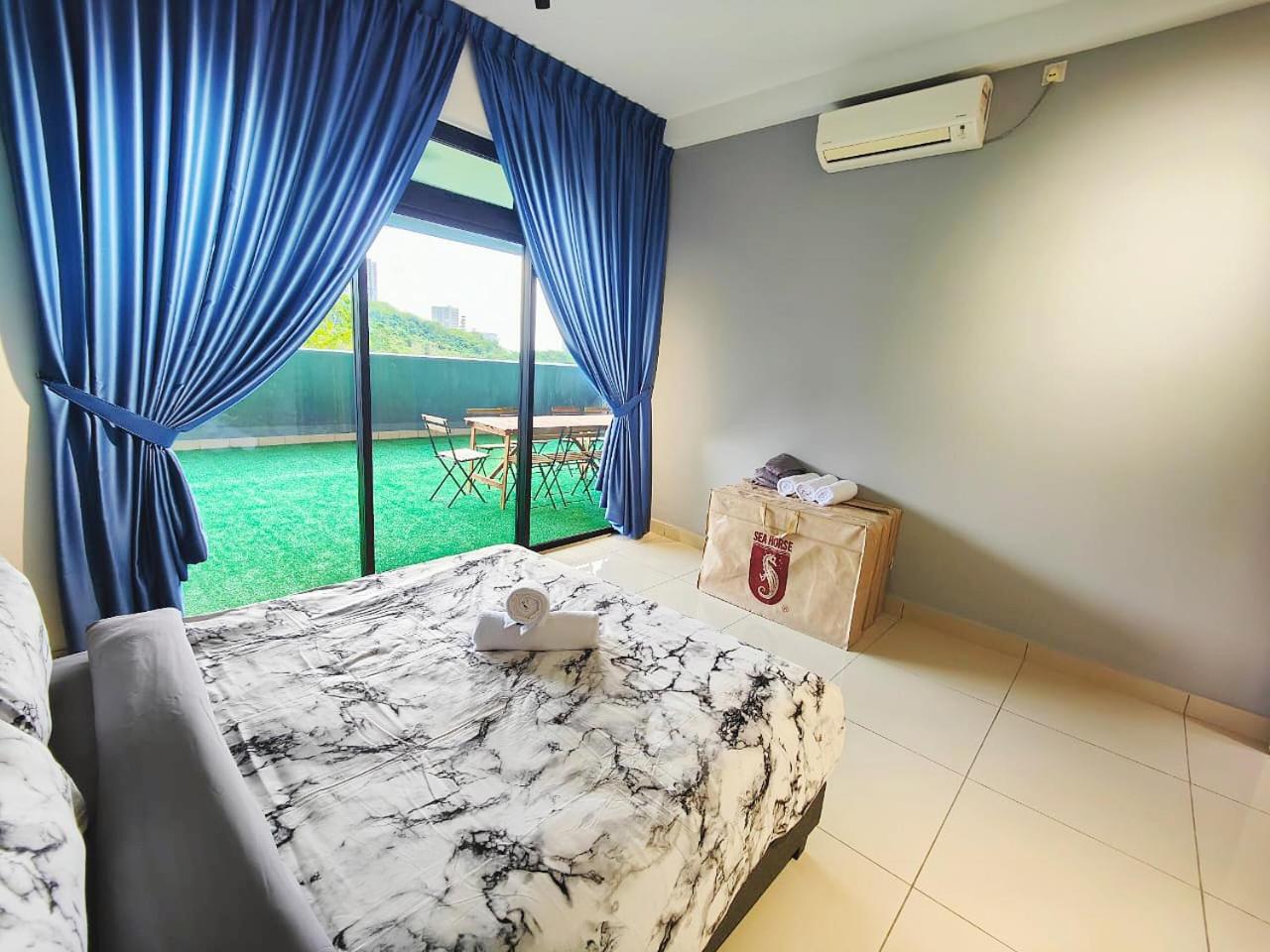 Near Legoland Medini Homestay