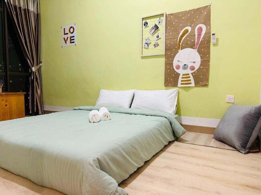 Mount Austin Palazio Lake view 3Br2Ba 2-8pax TV box near Aeon