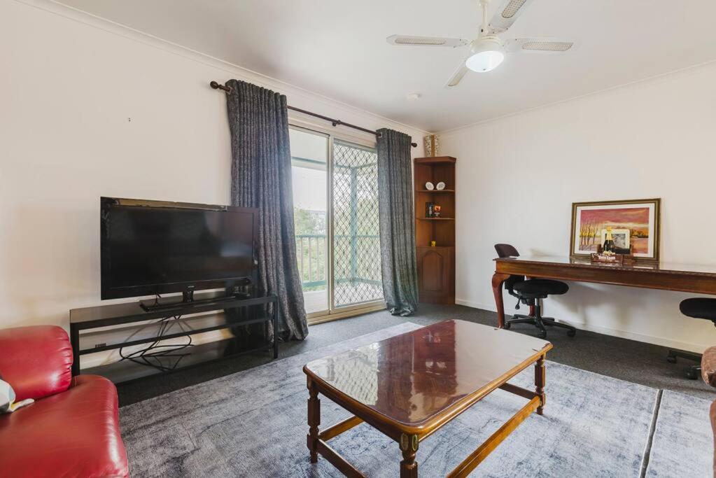 Loft 2 bedroom Retreat in Yarraville