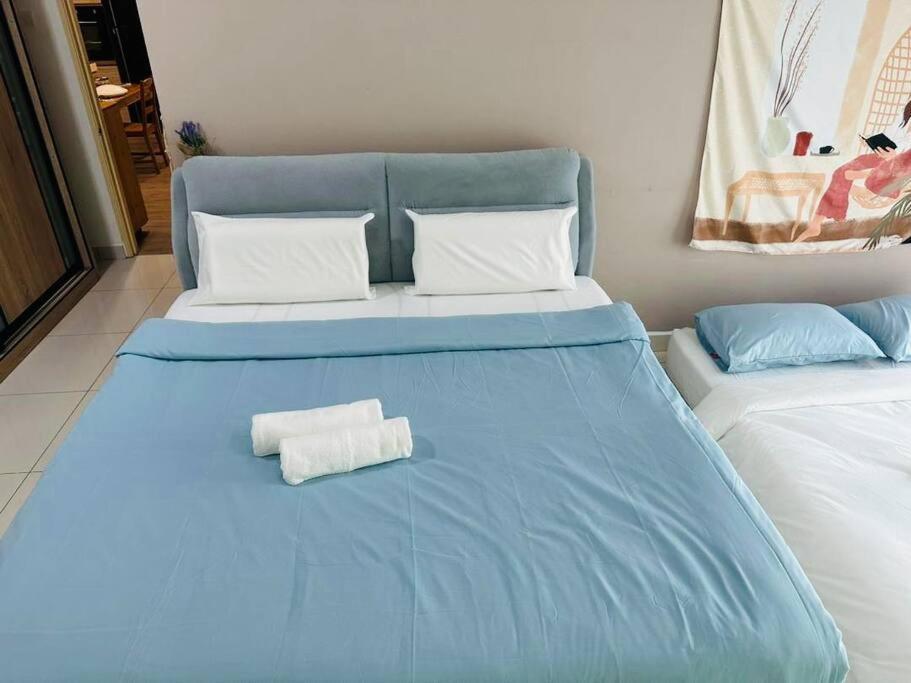 Mount Austin Palazio Lake view 3Br2Ba 2-8pax TV box near Aeon
