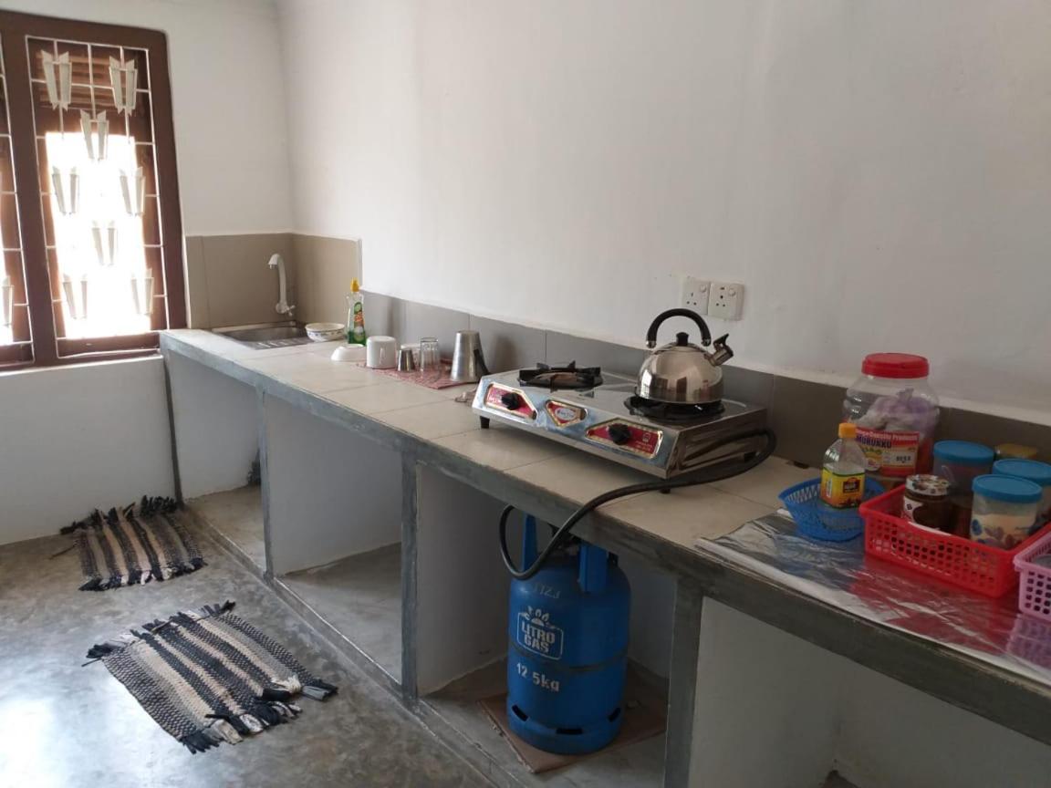 Holiday Bungalow for rent, Inuvil, Jaffna view 3