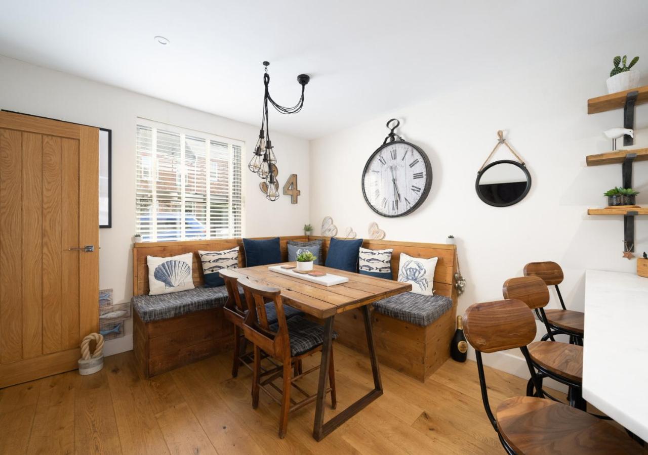 2 Bed in Padstow oc-p00714