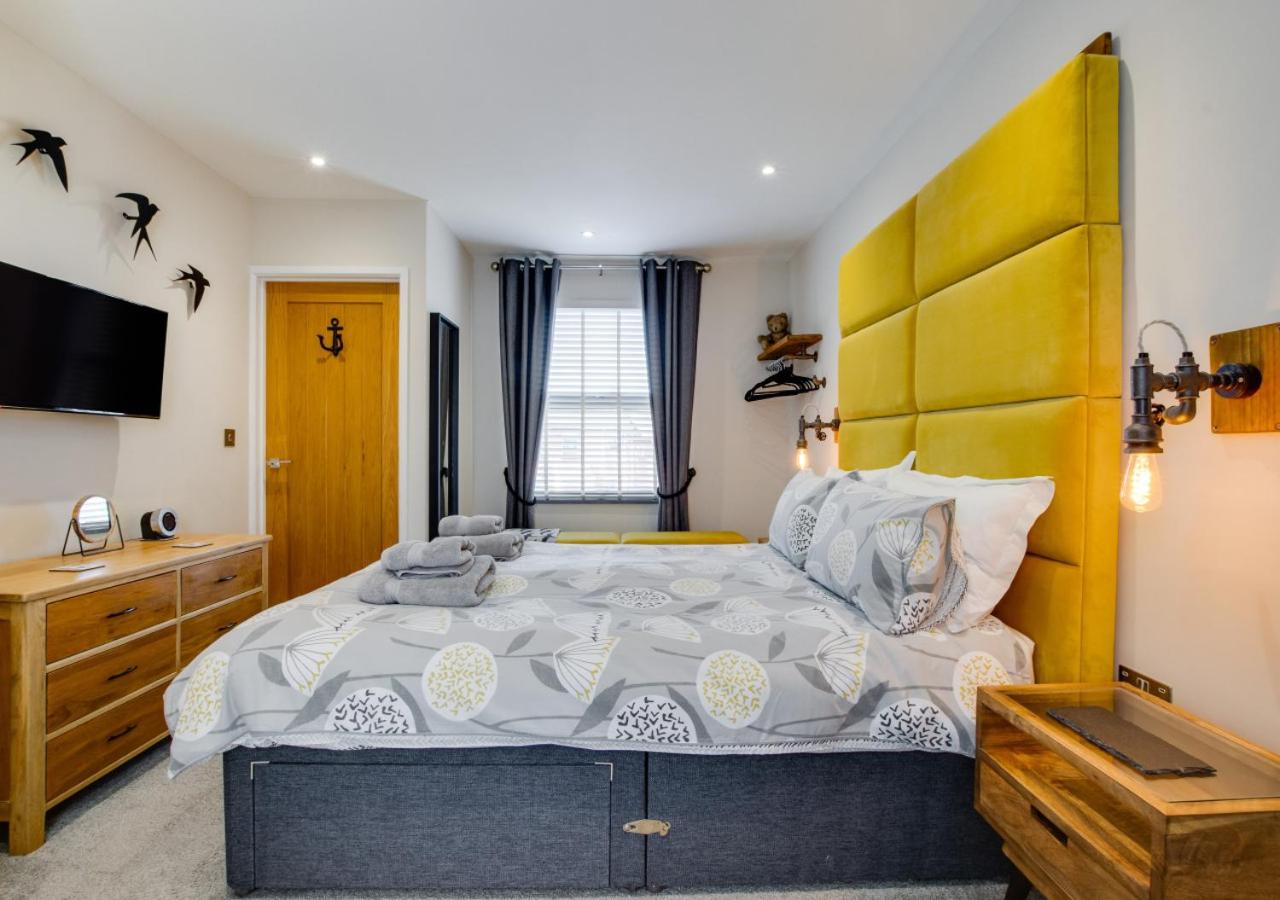 2 Bed in Padstow oc-p00714