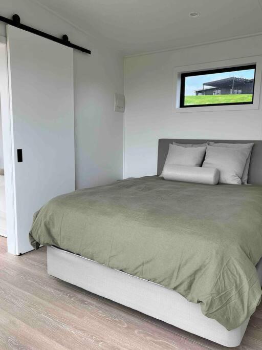 Luxury Farm Cabin - Coastal Views view 2