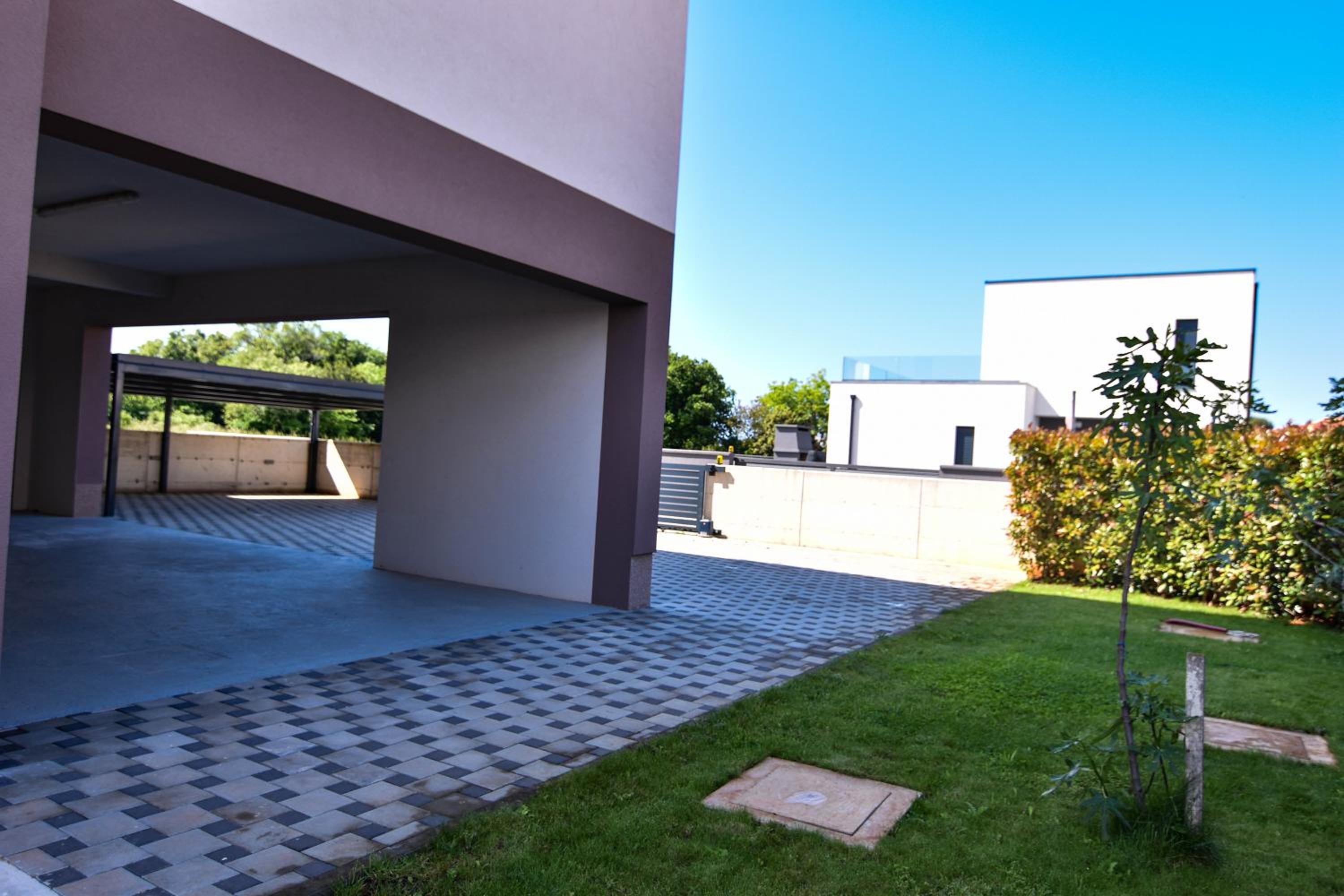 Luxury apartment Grotta with sea view and swimming pool photo 3