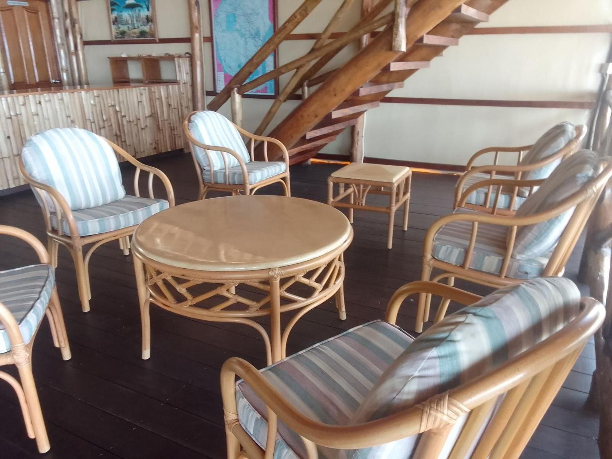 Barry's Beach Resort Pangani