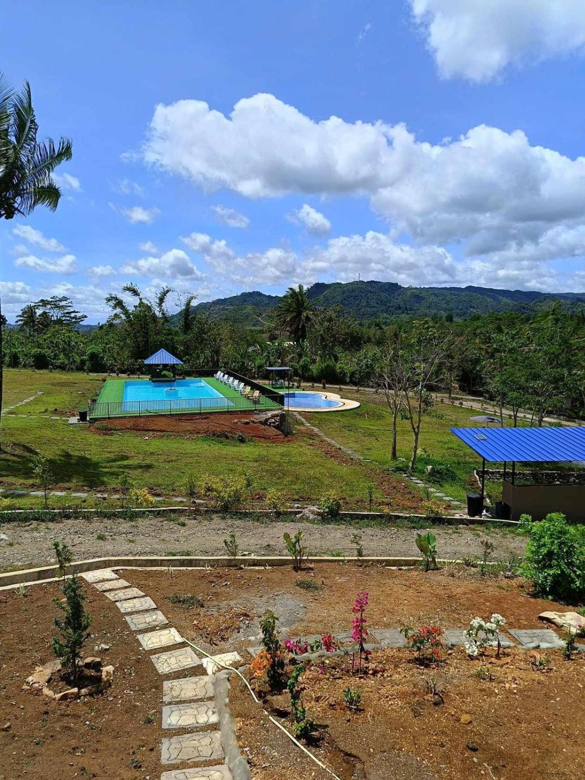 Helens Mountain Resort view 2