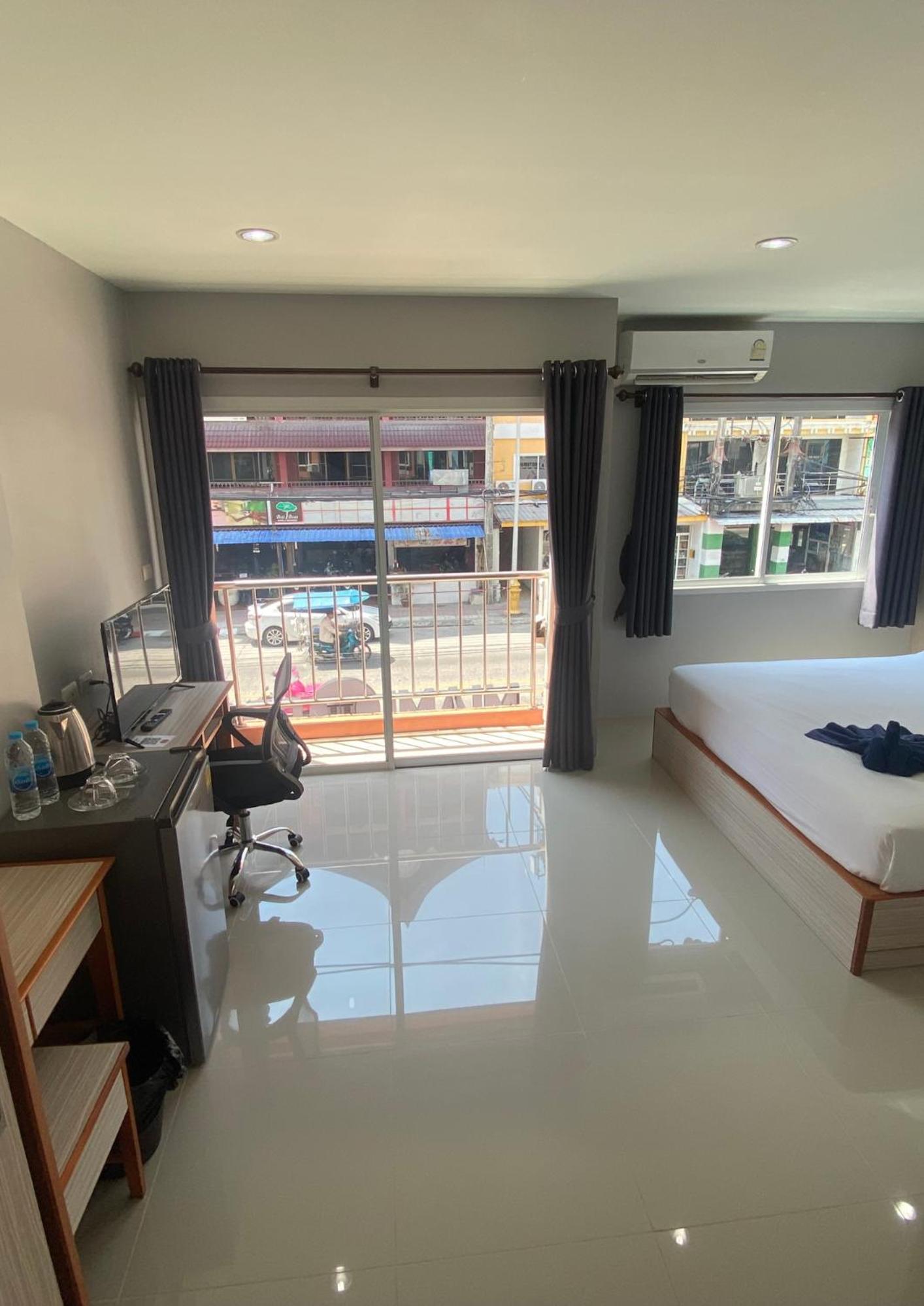 ZEN Hotel Patong Beach -ex- miami Production
